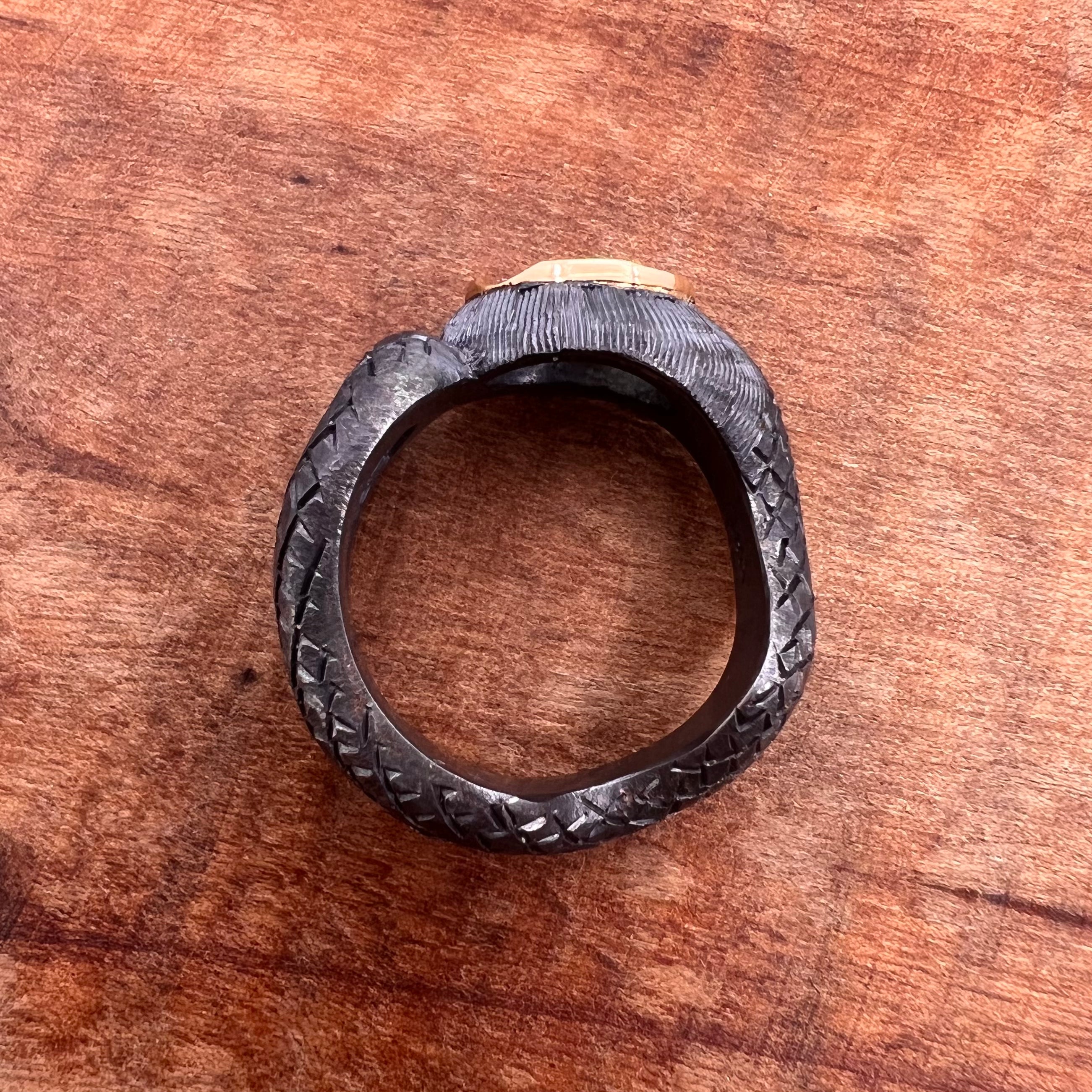 Snake ring with Tsavorite garnet